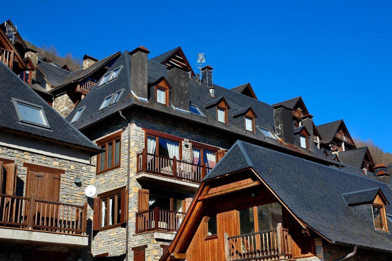 Apartamento La Santeta De Aran Vielha Exterior foto