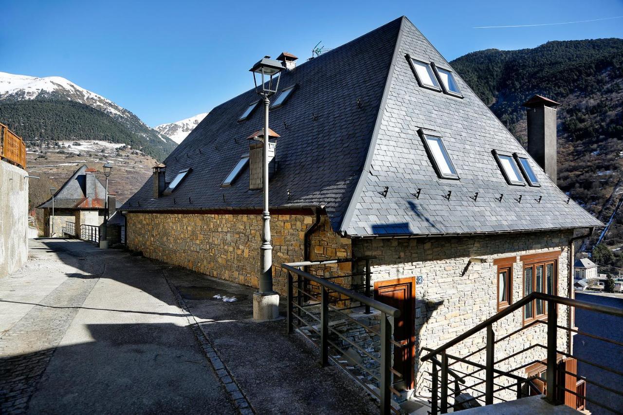 Apartamento La Santeta De Aran Vielha Exterior foto